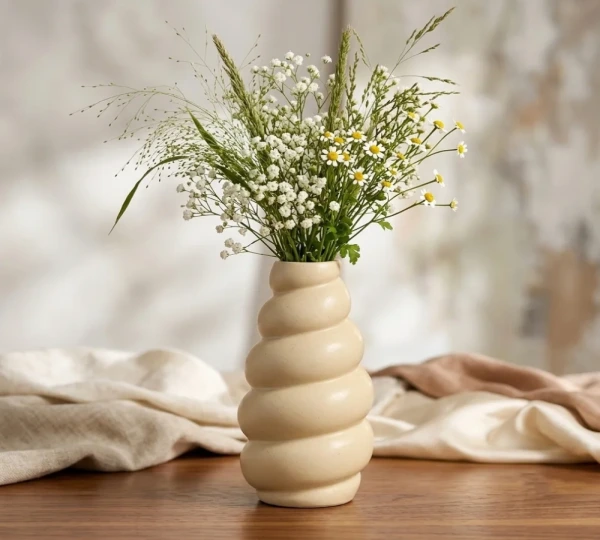 Aura Spiral Vase